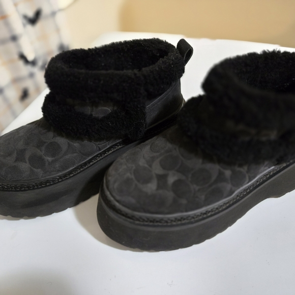 Coach Christina Bootie - Picture 2 of 9